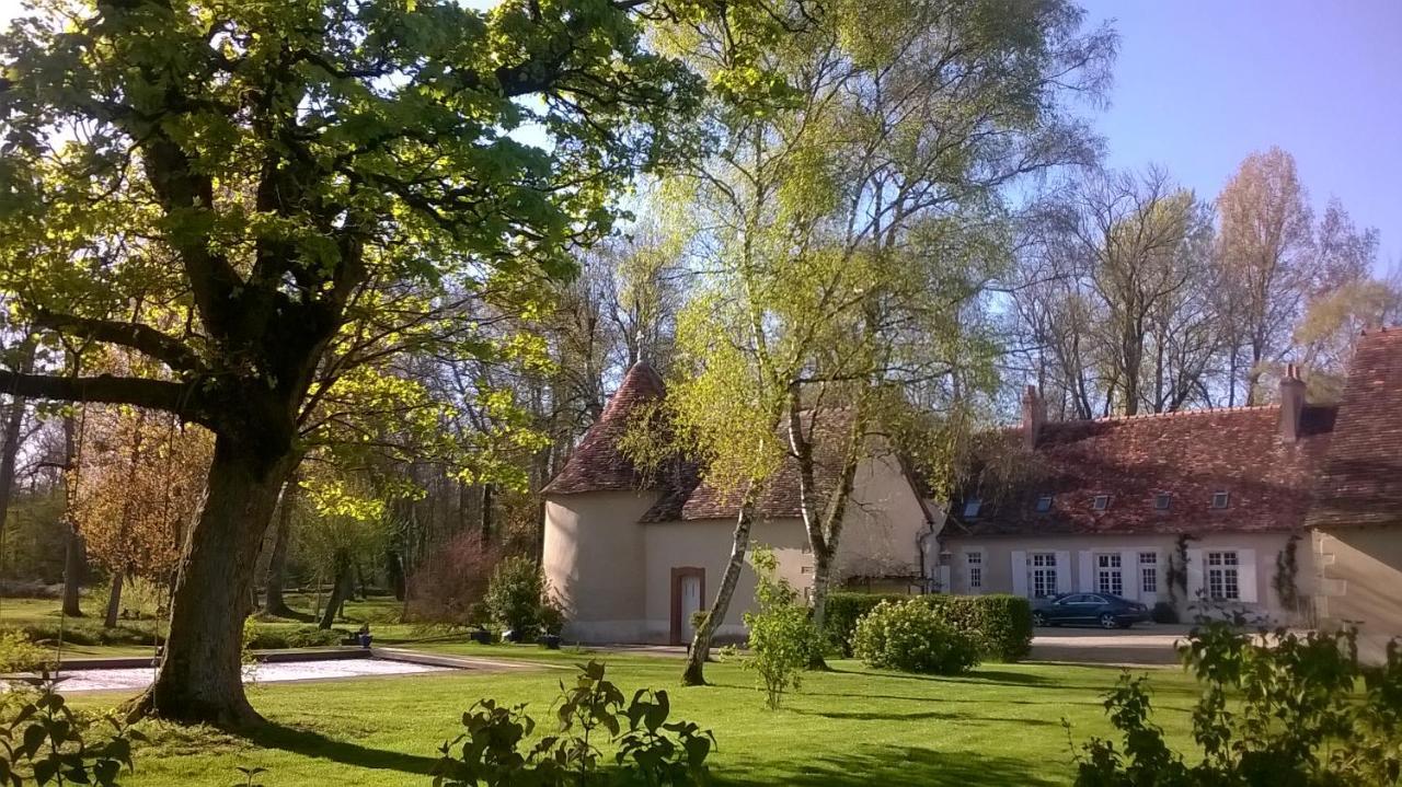 Bed and Breakfast Le Parc Des Aubiers Brion  Esterno foto